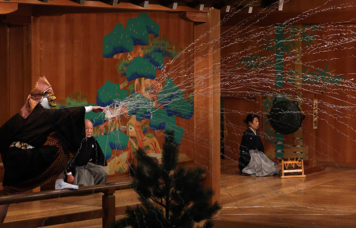 観世会館土蜘蛛イメージ