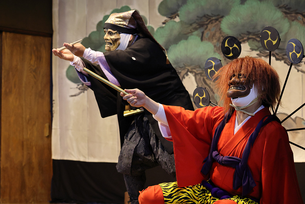 本公演雷イメージ01