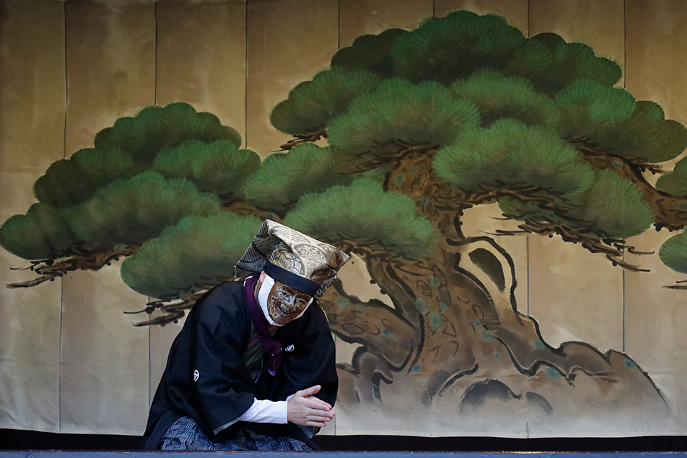 本公演木の本地蔵イメージ01