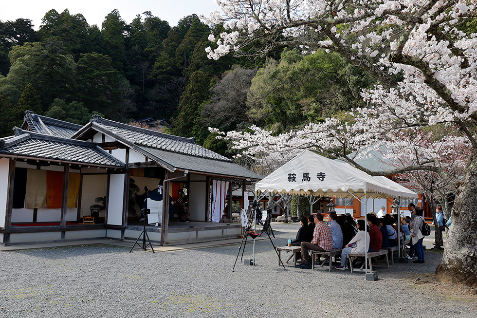 鞍馬寺予告舞台イメージ