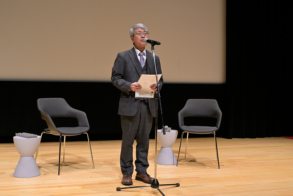 民博公演館長ご挨拶イメージ