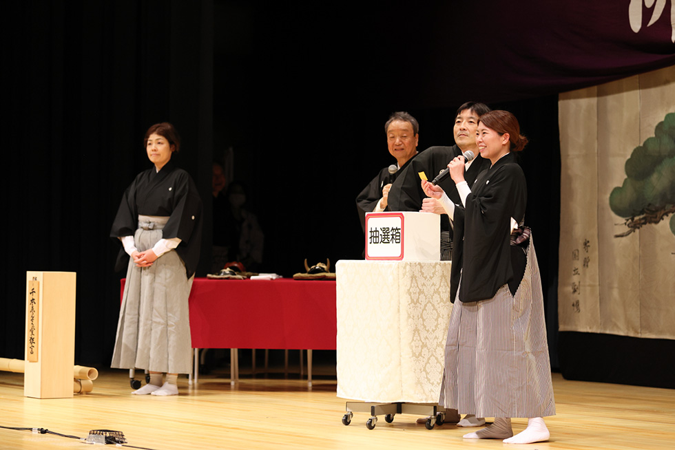 民博公演体験イメージ1