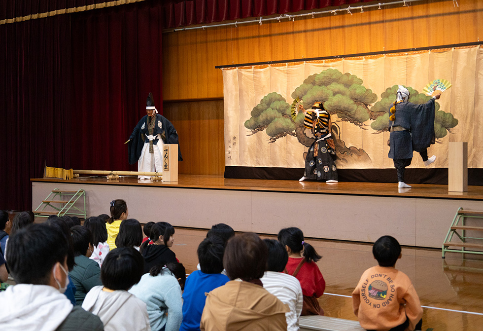 乾隆校でんでん虫イメージ02