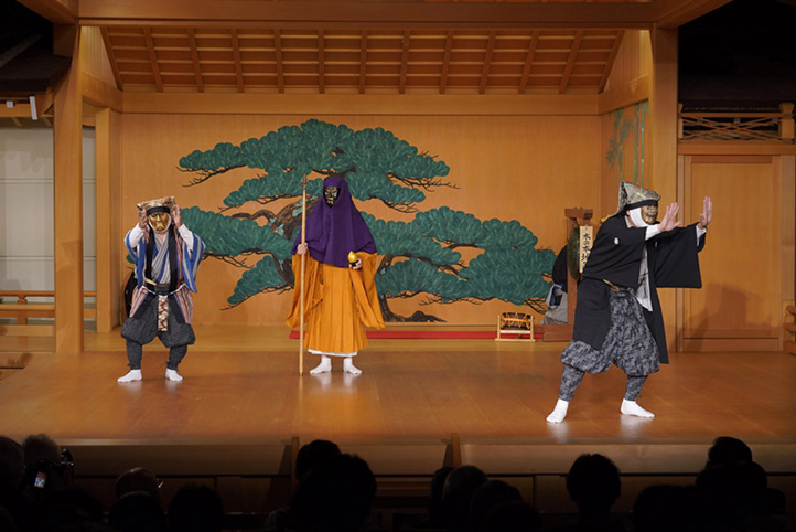 大津公演木の本地蔵