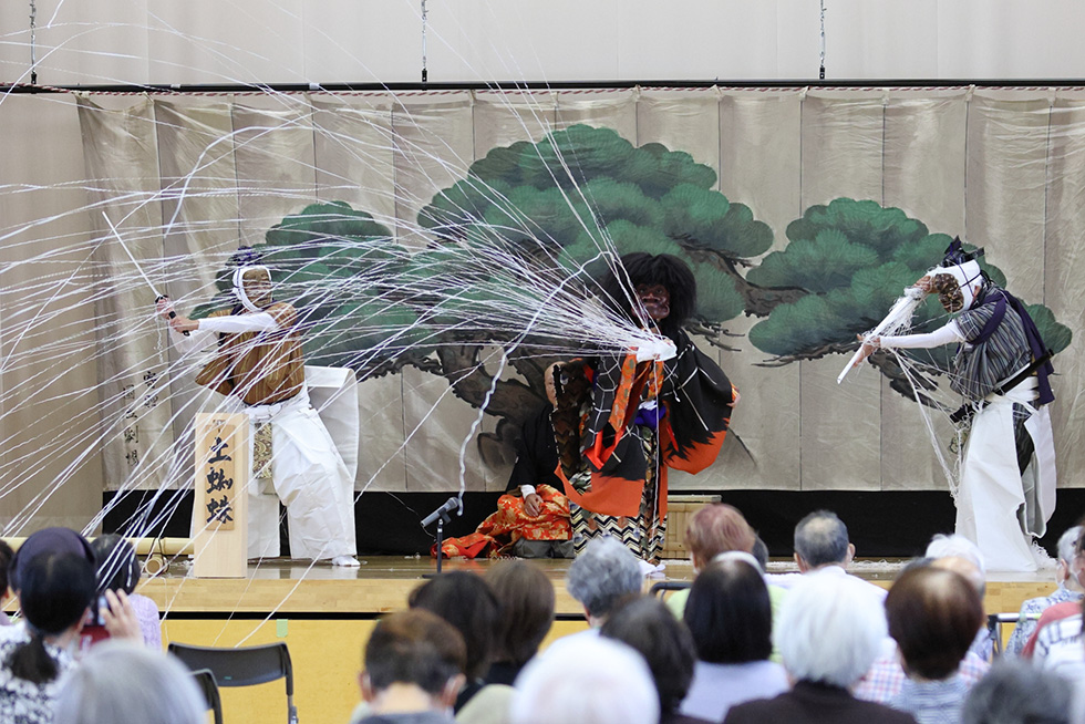 『勧修ふれあいの集い』土蜘蛛イメージ04