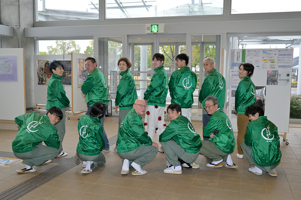 スタッフジャンパーイメージ