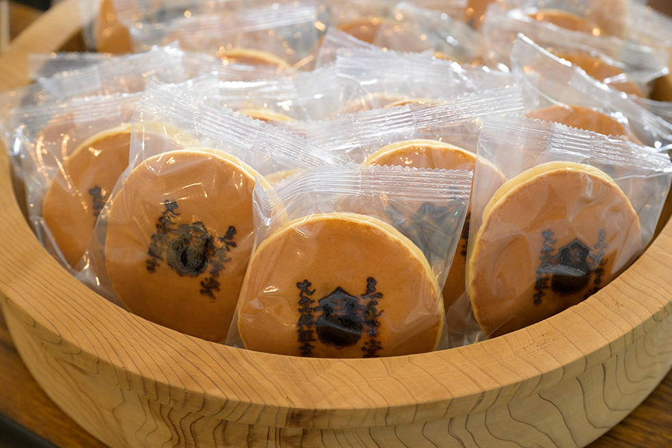 鰐口焼きイメージ